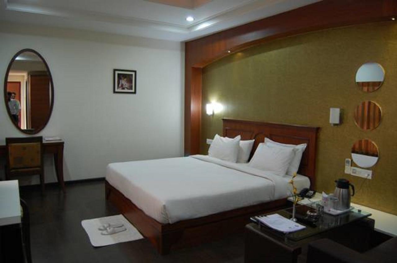 Hotel Amit International Bhilai Exterior photo